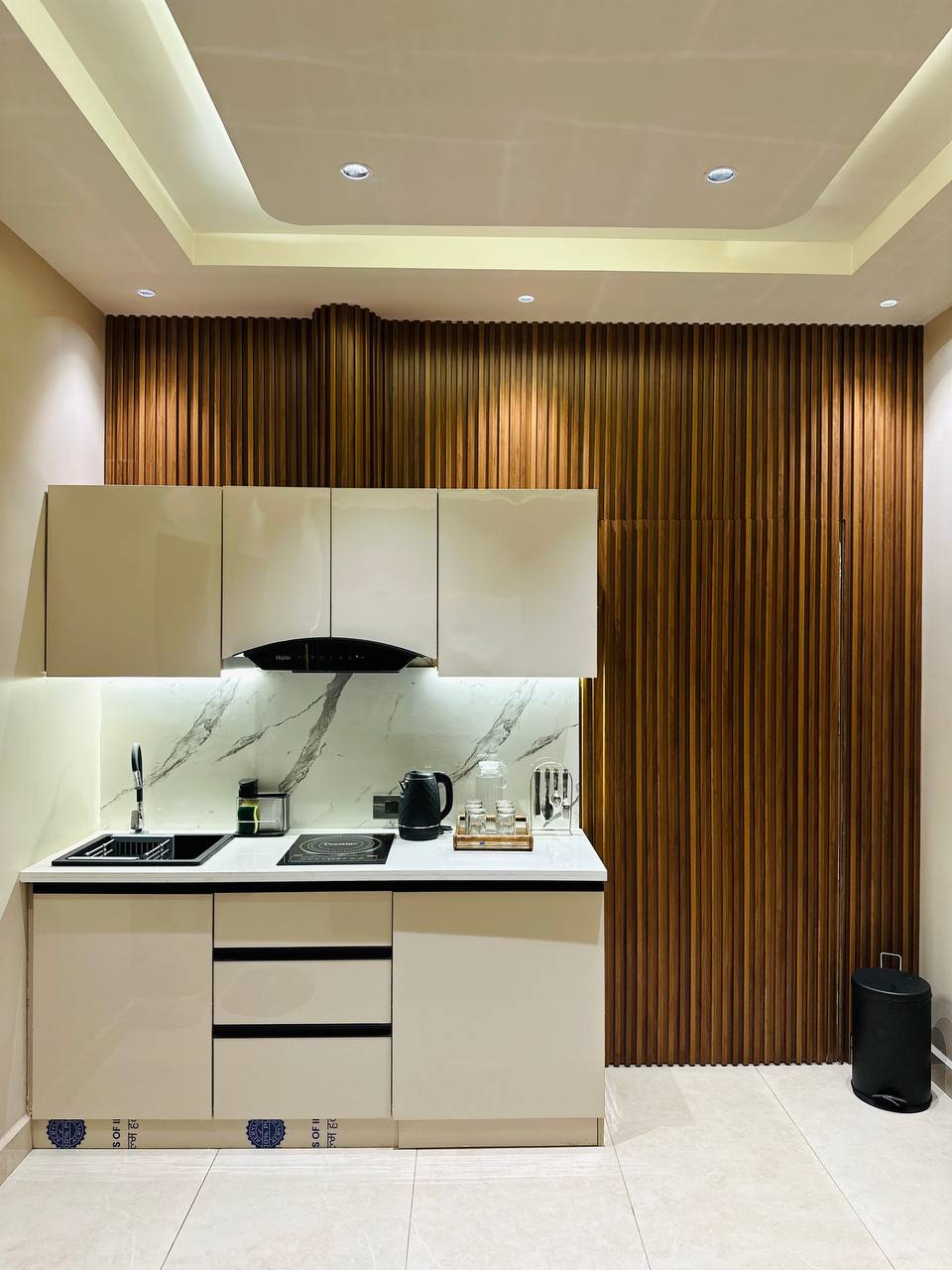 Suite interior